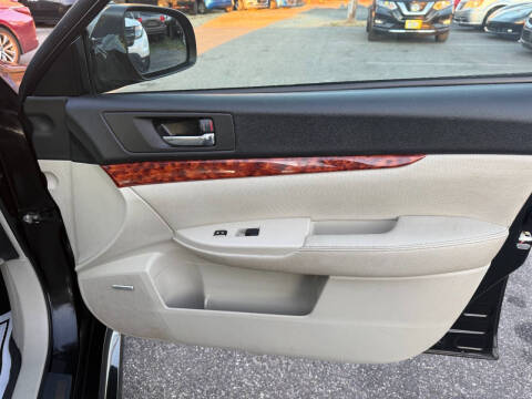 2010 Subaru Legacy 2.5i Limited