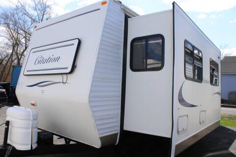 2003 Thor Industries 36Y for sale at Great Lakes Classic Cars LLC in Hilton NY