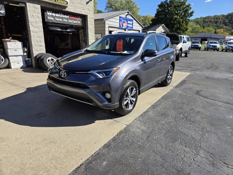 2016 Toyota RAV4 XLE photo 4