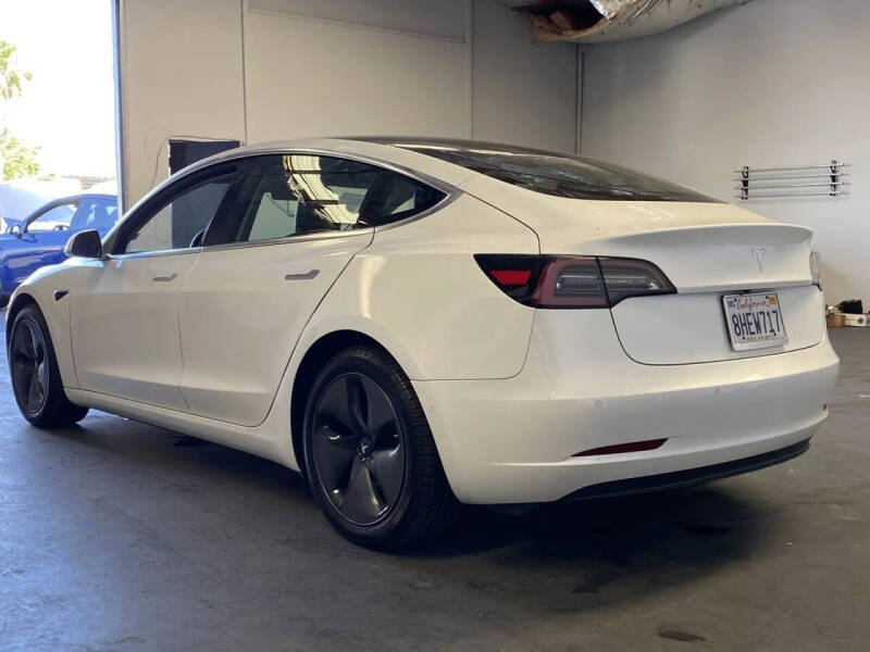 2018 Tesla Model 3 Mid Range