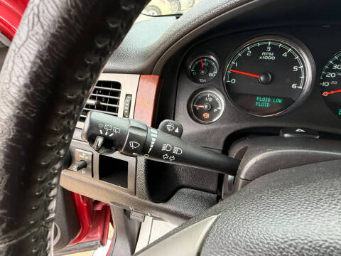 2013 Chevrolet Suburban LS