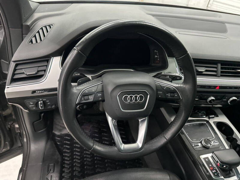 2018 Audi Q7 2.0T quattro Premium Plus