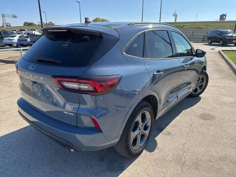 2023 Ford Escape ST-Line Select