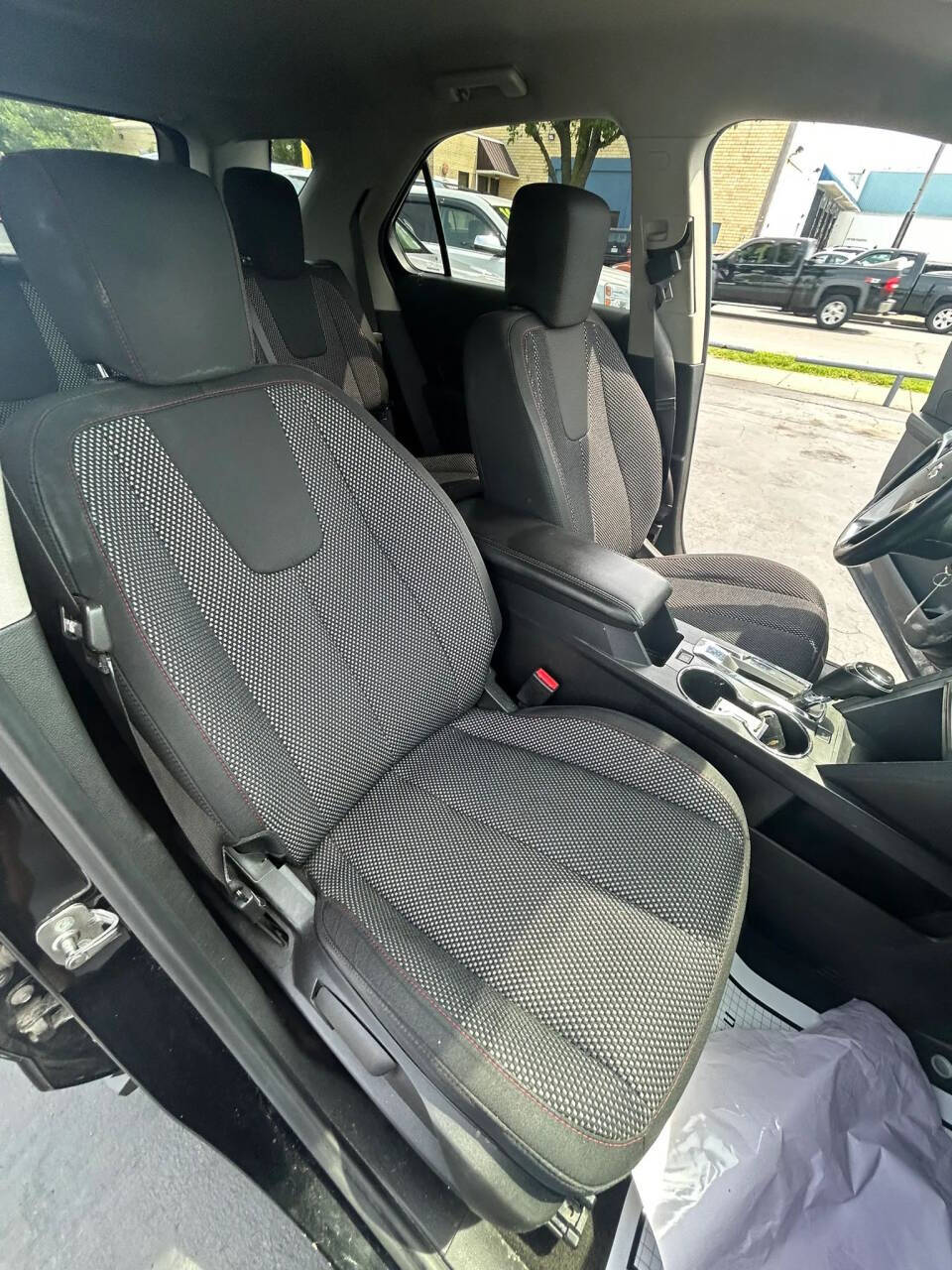 Black 2017 Chevrolet Equinox LT 18