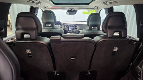 2018 Volvo XC90 T5 Momentum 7-Passenger