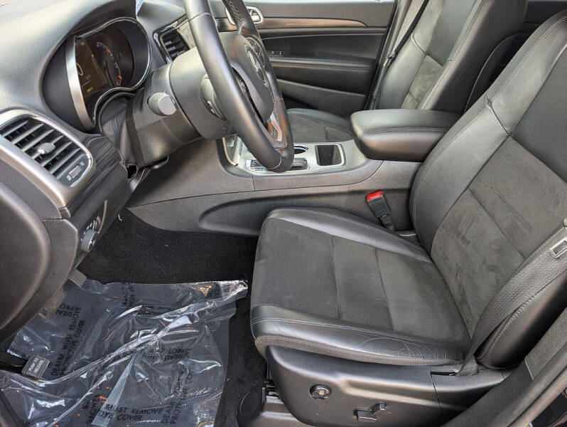 2021 Jeep Grand Cherokee Laredo X