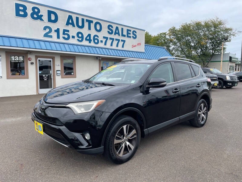 2017 Toyota RAV4 XLE's photo