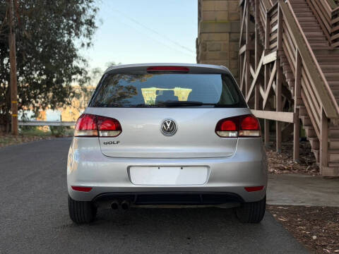 2012 Volkswagen Golf
