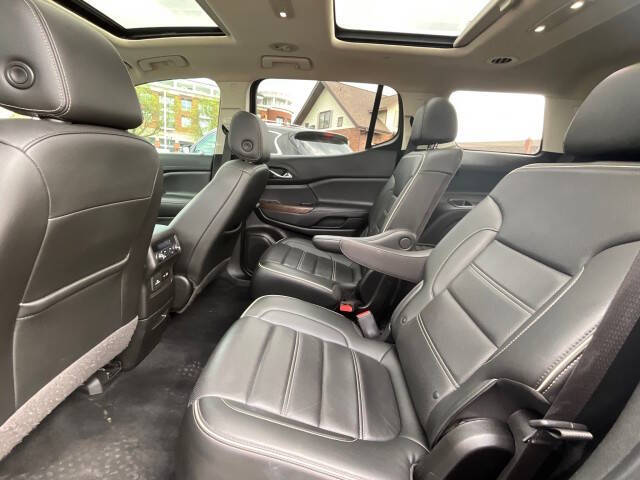 2021 GMC Acadia Denali
