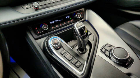 2015 BMW i8