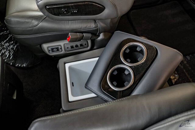 2023 Chevrolet Express 2500