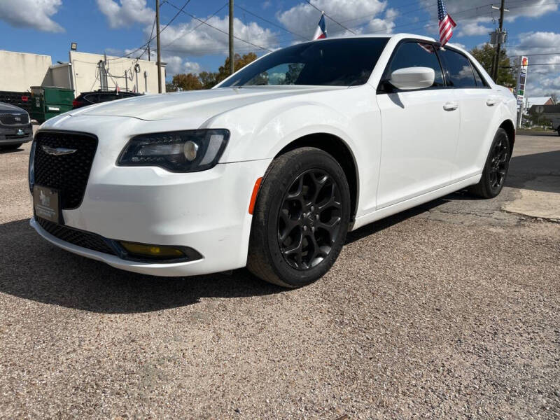 2019 Chrysler 300 S