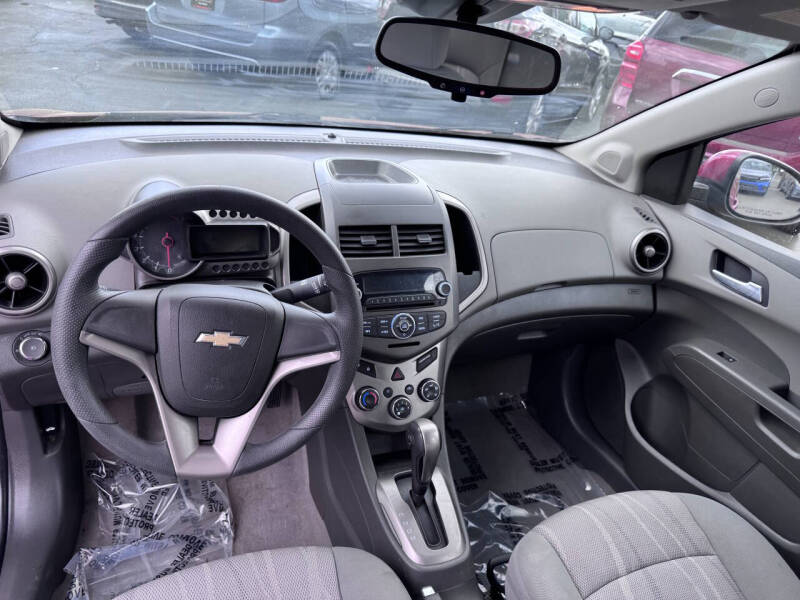 2012 Chevrolet Sonic LT