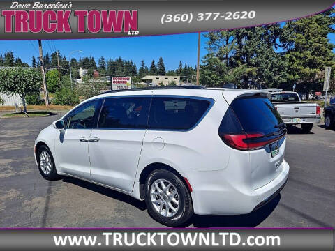 2022 Chrysler Pacifica Touring L