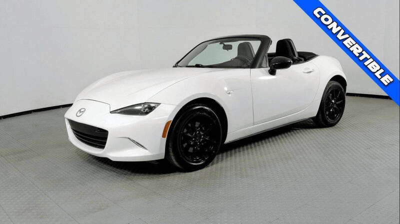 2016 Mazda MX-5 Miata Sport