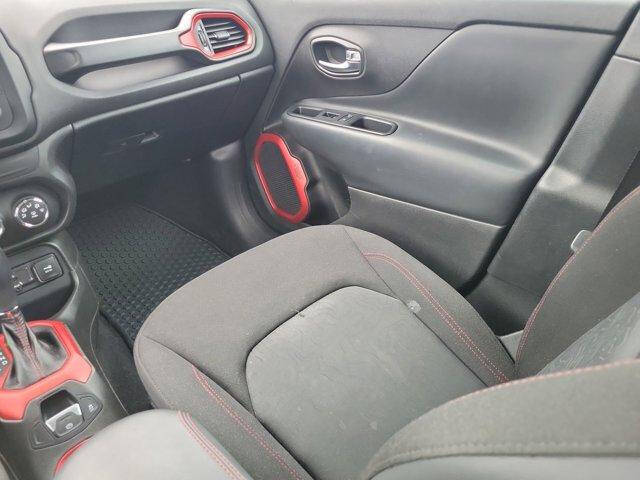 2017 Jeep Renegade Trailhawk