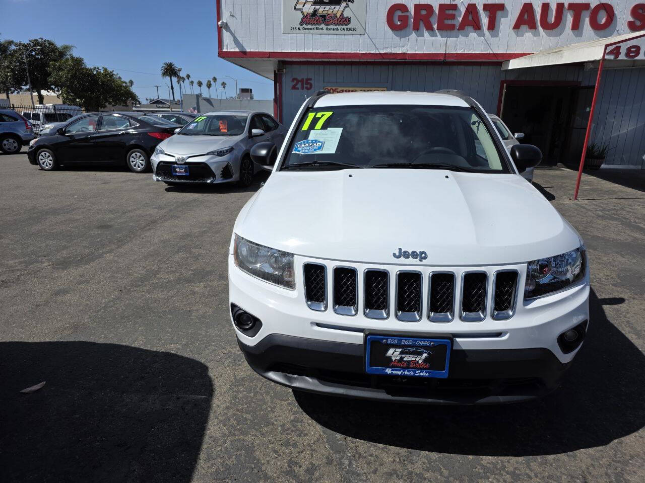 White 2017 Jeep Compass Sport Sport 4dr SUV 1