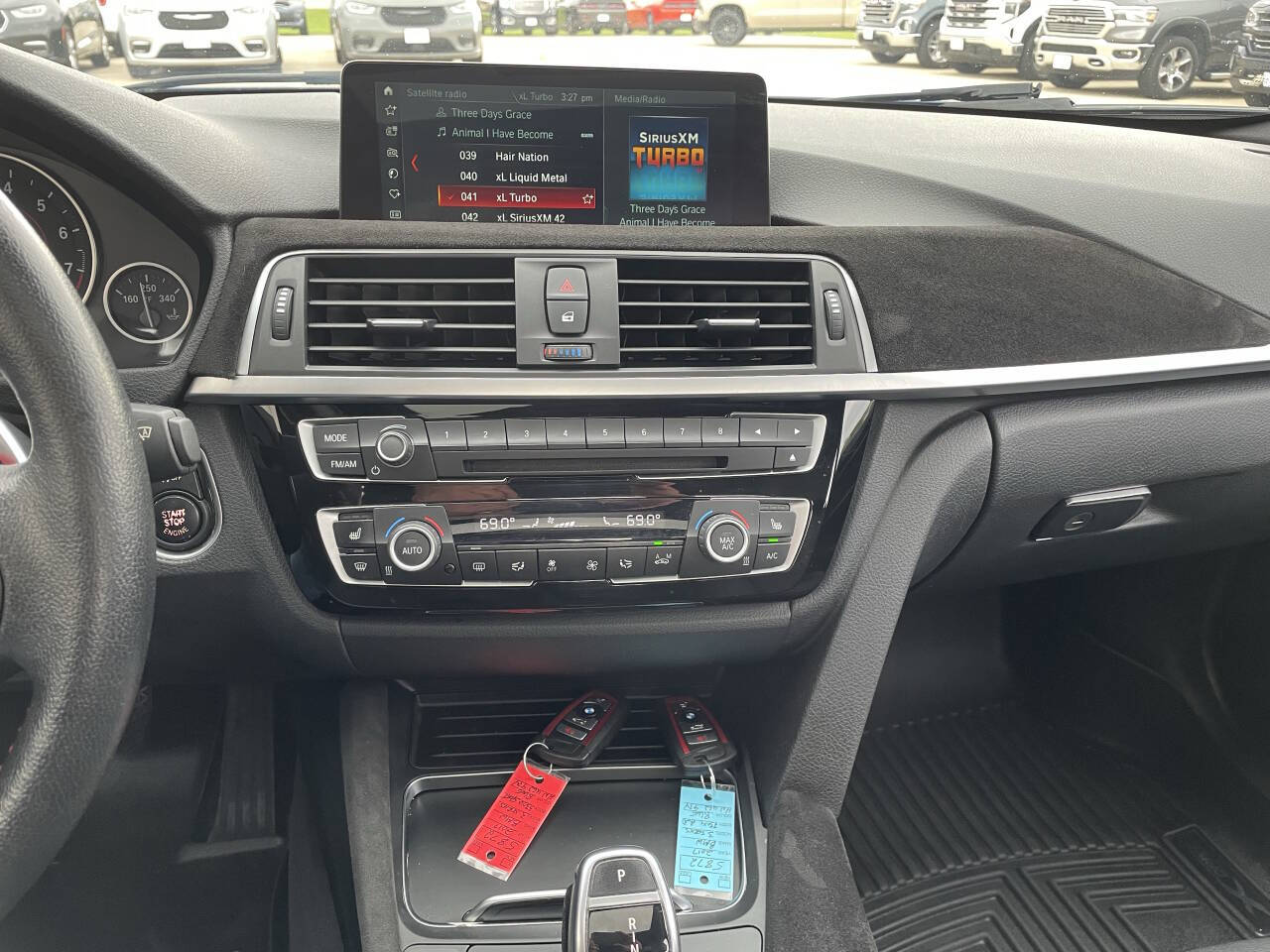 2017 Bmw 330i 330i xDrive photo 8