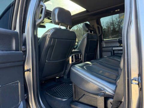 2022 Ford F-450 Super Duty Platinum