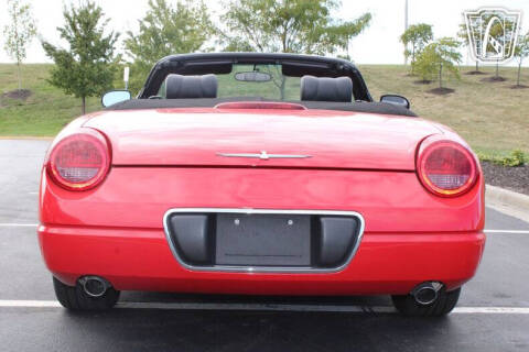 2002 Ford Thunderbird Deluxe