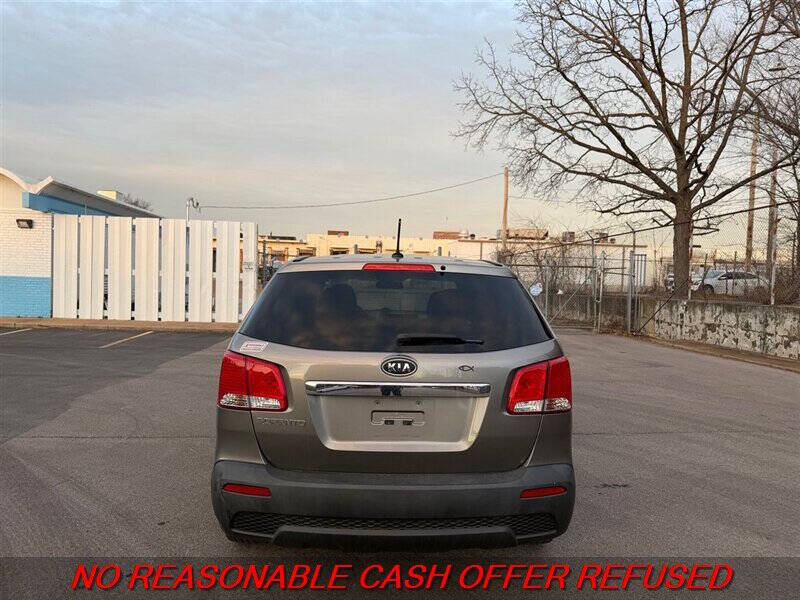 2012 Kia Sorento LX