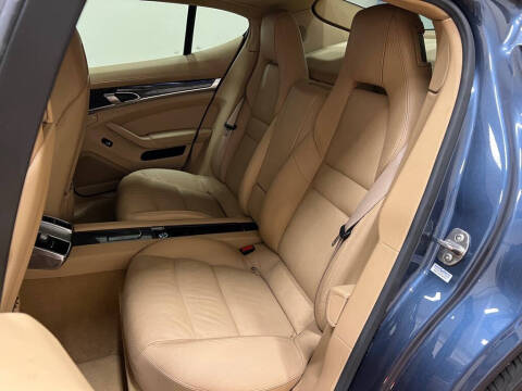 2014 Porsche Panamera