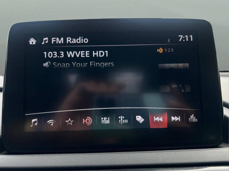 2022 Mazda MX-5 Miata Sport