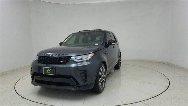 2024 Land Rover Discovery P300 Dynamic SE