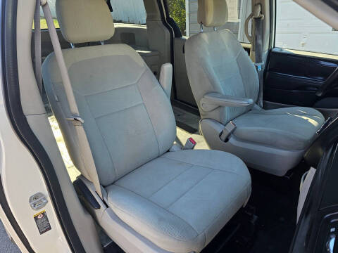 2012 RAM C/V