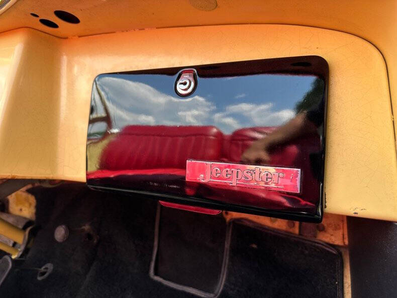 1948 Willys Jeepster