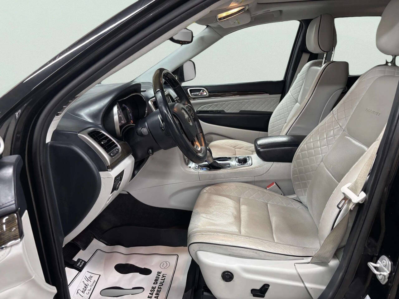 JeepGrand Cherokee15