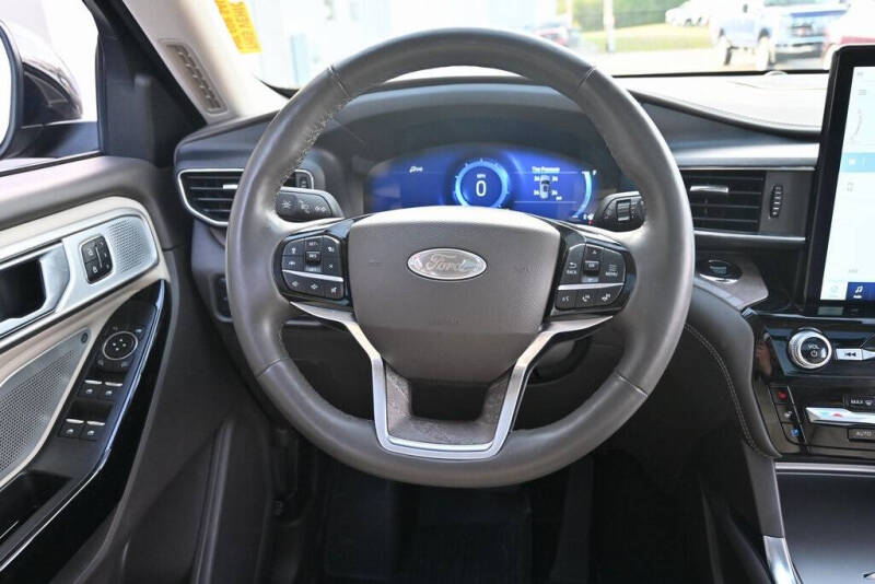 2022 Ford Explorer Platinum