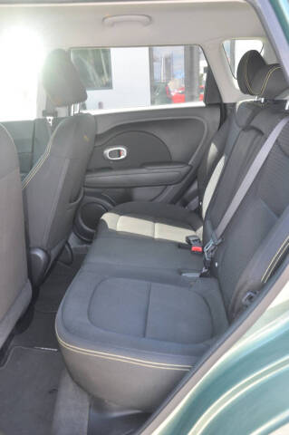 2014 Kia Soul +