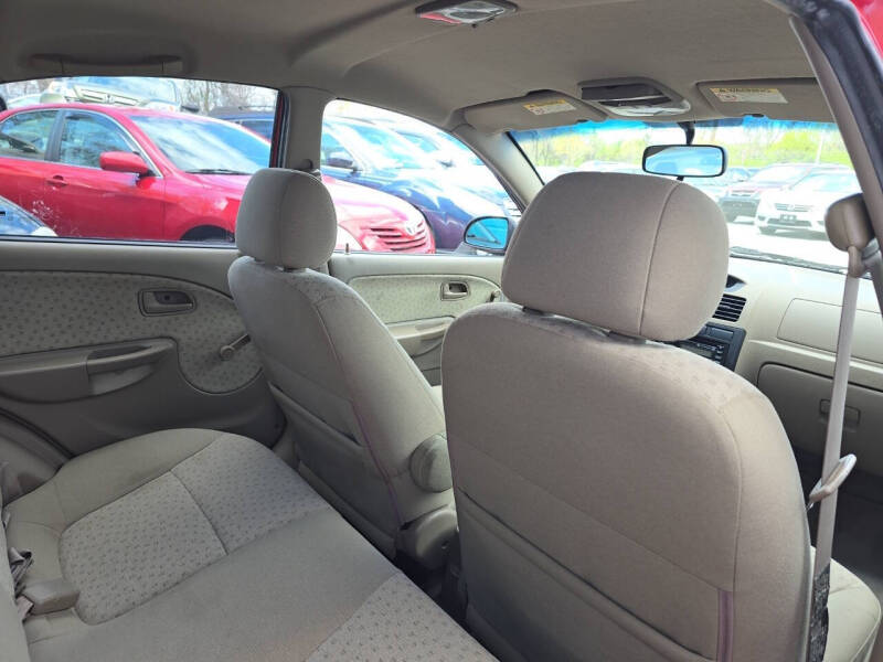 2003 Kia Rio