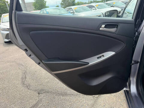 2017 Hyundai Accent
