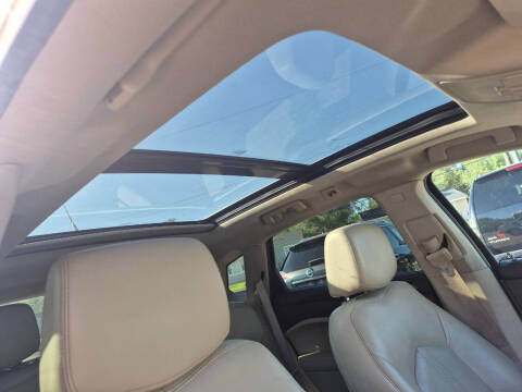 2012 Cadillac SRX Luxury Collection