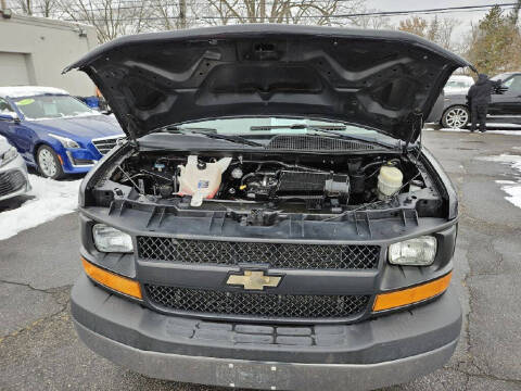 2016 Chevrolet Express 2500