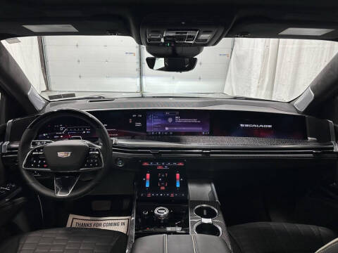 2025 Cadillac Escalade-V