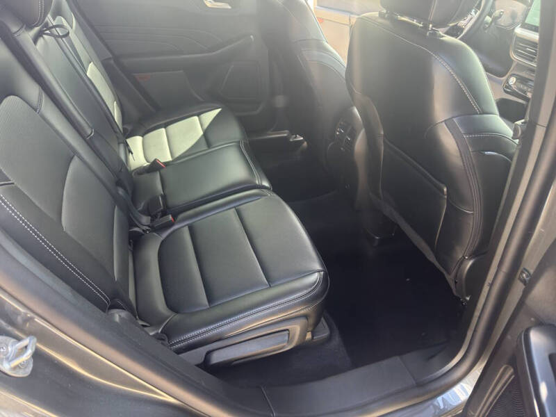 2025 Ford Escape Platinum