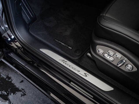 2026 Porsche Macan S