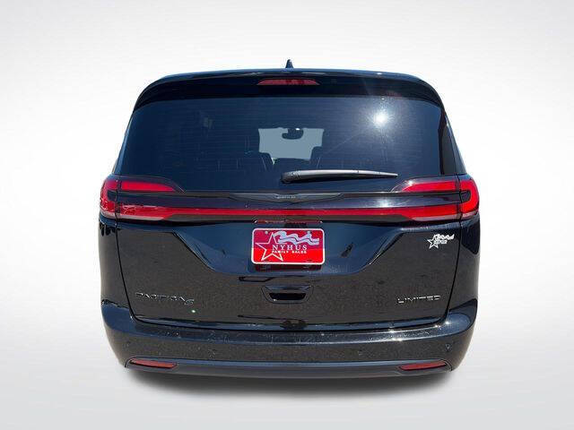 2025 Chrysler Pacifica Limited