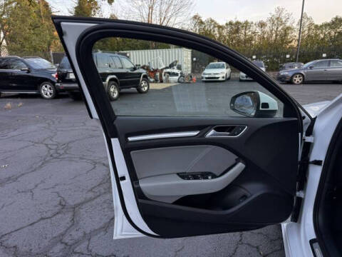 2019 Audi A3 Premium Plus 40 TFSI