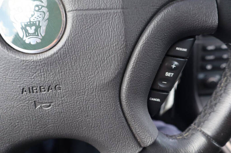 2004 Jaguar X-Type 2.5