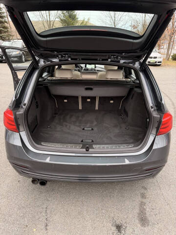 2017 BMW 3 Series 330i xDrive