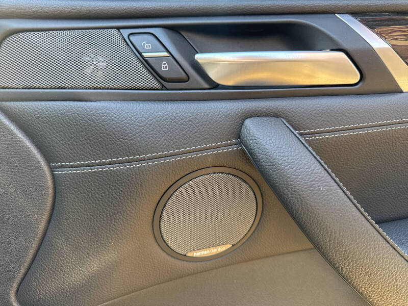 2017 BMW X4 xDrive28i