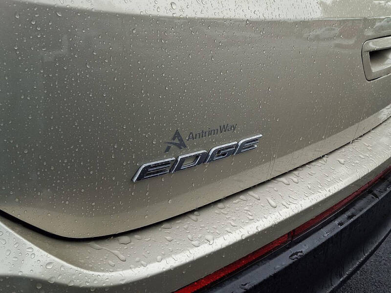 2018 Ford Edge SE