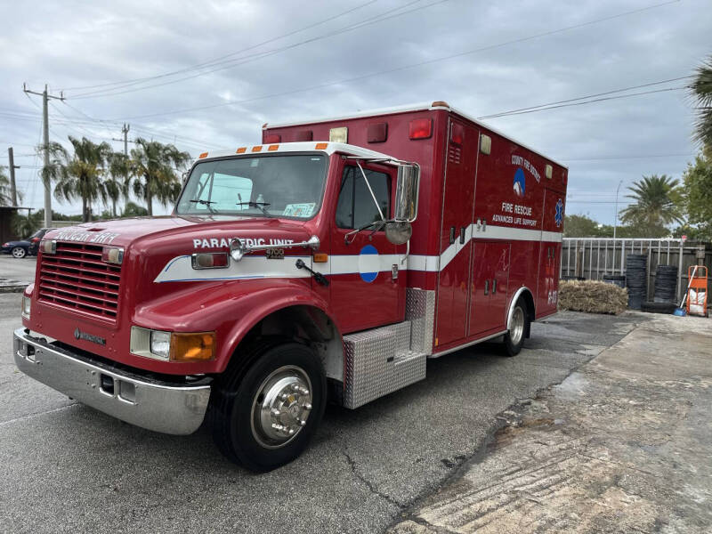 2002 International 4700