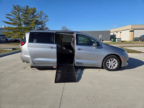 2020 Chrysler Pacifica Touring L