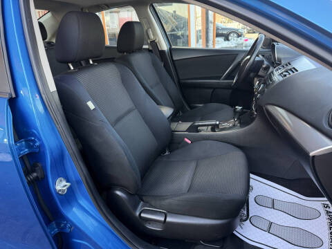 2012 Mazda MAZDA3 i Touring