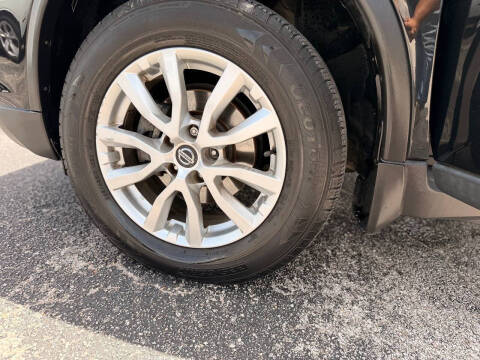2018 Nissan Rogue SV